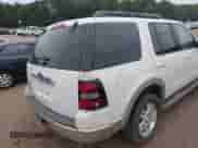 2008 Ford Explorer Eddie Bauer с VIN 1FMEU64E28UB00183, выставлен на аукционе IAAI как лот 43041751 с пробегом Не указан миль и . История ставок и продаж доступна на DreamBid. Изображение 6.