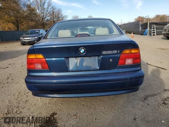 1999 BMW 5 Series 528i с VIN WBADM6333XBY29137, выставлен на аукционе Copart как лот 90404395 с пробегом 155 002 миль миль и Чистый • Clean title. История ставок и продаж доступна на DreamBid. Изображение 6.