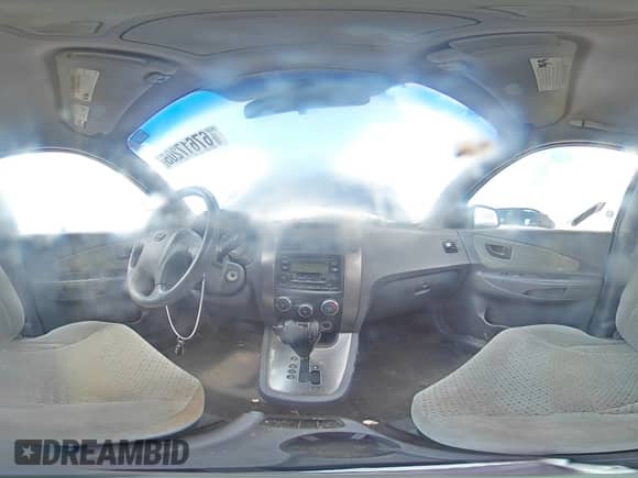 2005 Hyundai Tucson GLS с VIN KM8JN72D75U054700, выставлен на аукционе Copart как лот 67617205 с пробегом 196 333 миль миль и Списание • Salvage title. История ставок и продаж доступна на DreamBid. Изображение 16.