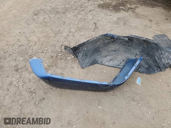 2009 Jeep Wrangler Sahara с VIN 1J4FA54199L773157, выставлен на аукционе Copart как лот 46071945 с пробегом 136 799 миль миль и Списание • Salvage title. История ставок и продаж доступна на DreamBid. Изображение 12.