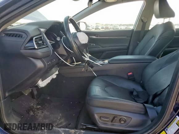 2021 Toyota Camry XSE with VIN 4T1K61AK6MU484599, listed as a Copart auction lot 82069785 with 61,740 mi miles and Salvage title. Bid and sale history available at DreamBid. Image 7.