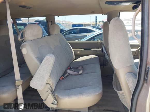 1997 Chevrolet Astro with VIN 1GNDM19W3VB114788, listed as a IAAI auction lot 42718879 with 172,364 mi miles and . Bid and sale history available at DreamBid. Image 8.