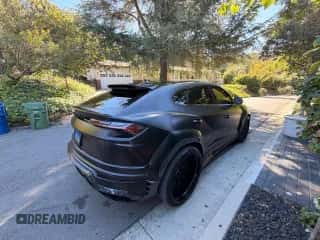2019 Lamborghini Urus with VIN ZPBUA1ZL8KLA04132, listed as a Copart auction lot 87309295 with 52,699 mi miles and Clean title. Bid and sale history available at DreamBid. Image 4.