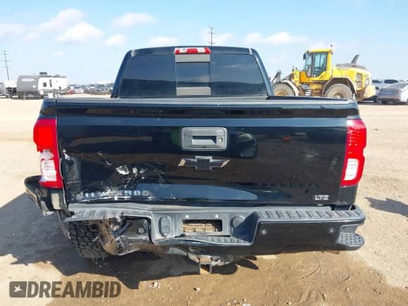 2018 Chevrolet Silverado 1500 LTZ с VIN 3GCUKSEJ3JG553327, выставлен на аукционе IAAI как лот 43164222 с пробегом 102 306 миль миль и . История ставок и продаж доступна на DreamBid. Изображение 16.