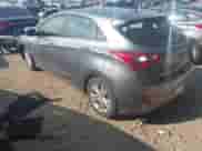 2016 Hyundai Elantra z VIN KMHD35LH3GU326297, wystawiony jako IAAI lot #42976592 z przebiegiem 64 687 mil mil oraz . Historia ofert i sprzedaży dostępna na DreamBid. Obrazek 3.