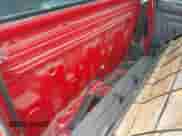 1992 Nissan Frontier z VIN 1N6SD11S4NC336627, wystawiony jako IAAI lot #42355110 z przebiegiem 183 389 mil mil oraz . Historia ofert i sprzedaży dostępna na DreamBid. Obrazek 8.