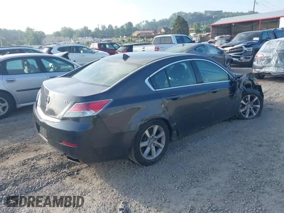 2013 Acura TL z VIN 19UUA8F22DA011671, wystawiony jako IAAI lot #42613548 z przebiegiem 181 913 mil mil oraz . Historia ofert i sprzedaży dostępna na DreamBid. Obrazek 4.