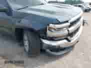 2018 Chevrolet Silverado 1500 LT с VIN 3GCUKREC9JG568618, выставлен на аукционе IAAI как лот 42883474 с пробегом 71 881 миль миль и . История ставок и продаж доступна на DreamBid. Изображение 6.