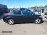 2012 Hyundai Elantra GLS с VIN KMHDH4AE9CU261793, выставлен на аукционе IAAI как лот 43362310 с пробегом 110 031 миль миль и . История ставок и продаж доступна на DreamBid. Изображение 13.