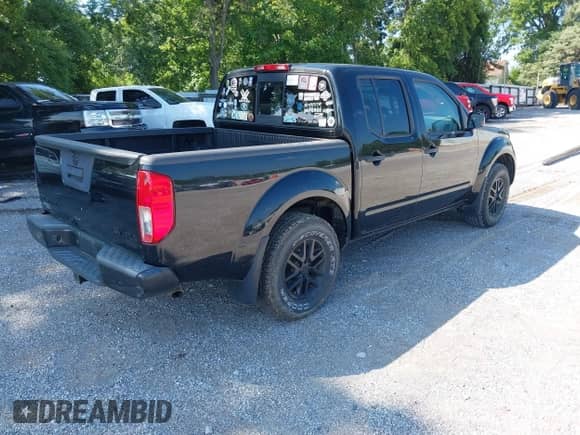 2019 Nissan Frontier SV z VIN 1N6DD0EV3KN798118, wystawiony jako IAAI lot #42810355 z przebiegiem 50 342 mil mil oraz . Historia ofert i sprzedaży dostępna na DreamBid. Obrazek 4.