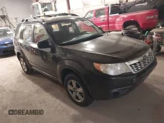 2011 Subaru Forester X z VIN JF2SHABC8BH760276, wystawiony jako IAAI lot #42301457 z przebiegiem Nie podano mil oraz . Historia ofert i sprzedaży dostępna na DreamBid. Obrazek 1.