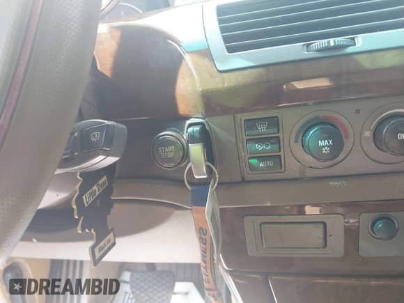 2002 BMW 7 Series 745Li с VIN WBAGN63492DR00406, выставлен на аукционе IAAI как лот 42168104 с пробегом 141 216 миль миль и . История ставок и продаж доступна на DreamBid. Изображение 11.