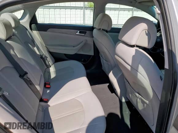2016 Hyundai Sonata SE с VIN 5NPE24AF9GH349200, выставлен на аукционе Copart как лот 70329575 с пробегом 148 960 миль миль и Списание • Salvage title. История ставок и продаж доступна на DreamBid. Изображение 10.