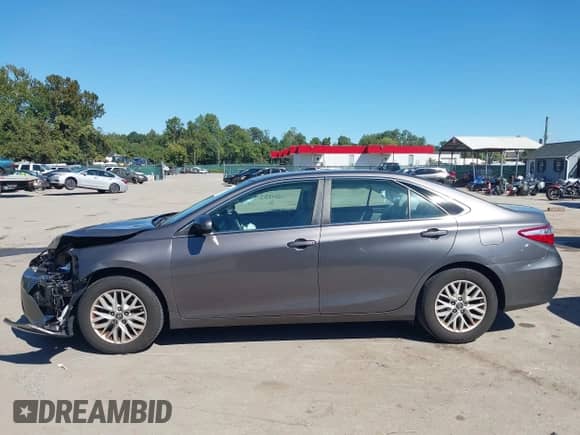 2017 Toyota Camry XSE с VIN 4T1BF1FK2HU370923, выставлен на аукционе IAAI как лот 43343313 с пробегом 85 839 миль миль и . История ставок и продаж доступна на DreamBid. Изображение 14.