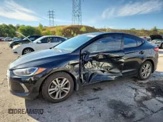 2018 Hyundai Elantra SEL с VIN 5NPD84LFXJH370023, выставлен на аукционе Copart как лот 69817375 с пробегом 63 506 миль миль и Списание • Salvage title. История ставок и продаж доступна на DreamBid. Изображение 1.