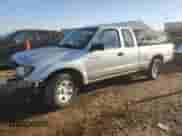 2001 Toyota Tacoma с VIN 5TEVL52N61Z763452, выставлен на аукционе Copart как лот 84553285 с пробегом 119 523 миль миль и Списание • Salvage title. История ставок и продаж доступна на DreamBid. Изображение 1.