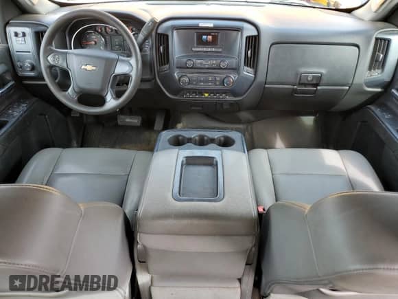 2017 Chevrolet Silverado 2500HD Work Truck с VIN 1GC1CUEG0HF179576, выставлен на аукционе Copart как лот 46821455 с пробегом 185 629 миль миль и Чистый • Clean title. История ставок и продаж доступна на DreamBid. Изображение 8.