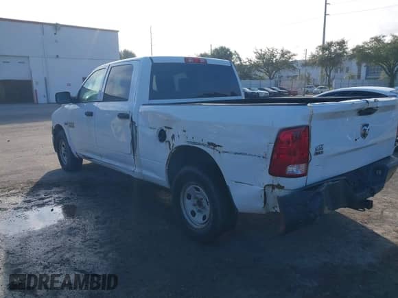 2016 Ram 1500 Tradesman с VIN 1C6RR7ST4GS145092, выставлен на аукционе IAAI как лот 43557470 с пробегом 300 961 миль миль и . История ставок и продаж доступна на DreamBid. Изображение 3.