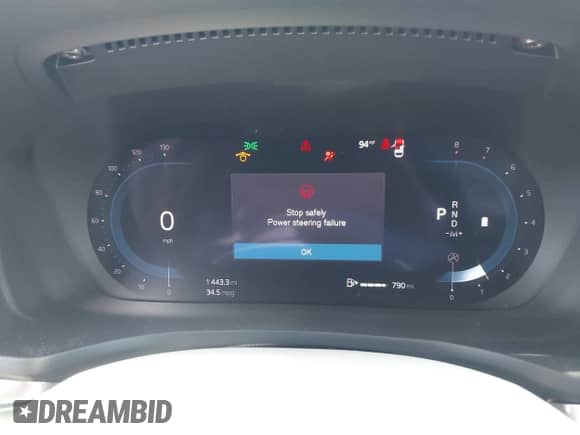 2024 Volvo S60 Plus Dark Theme z VIN 7JRL12FL5RG285775, wystawiony jako IAAI lot #43211909 z przebiegiem 21 510 mil mil oraz . Historia ofert i sprzedaży dostępna na DreamBid. Obrazek 7.