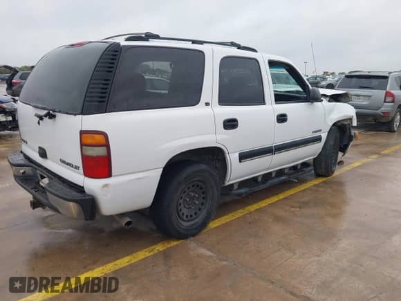 2001 Chevrolet Tahoe LT с VIN 1GNEC13T61R122004, выставлен на аукционе IAAI как лот 41905499 с пробегом 207 256 миль миль и . История ставок и продаж доступна на DreamBid. Изображение 4.