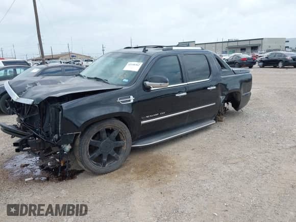 2007 Cadillac Escalade EXT with VIN 3GYFK62877G158216, listed as a IAAI auction lot 42148362 with 150,459 mi miles and . Bid and sale history available at DreamBid. Image 2.