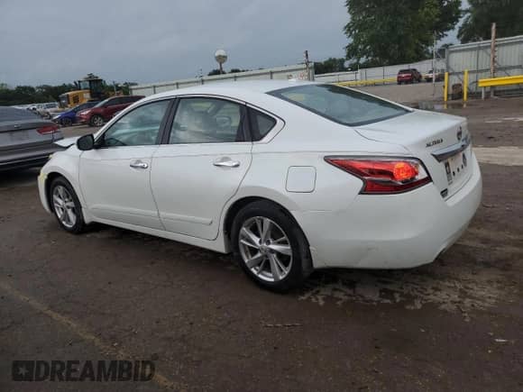 2015 Nissan Altima SL с VIN 1N4AL3APXFN896334, выставлен на аукционе Copart как лот 64959515 с пробегом 151 214 миль миль и Списание • Salvage title. История ставок и продаж доступна на DreamBid. Изображение 2.
