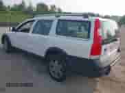 2005 Volvo XC70 with VIN YV1SZ592251203418, listed as a IAAI auction lot 42851889 with 92,102 mi miles and . Bid and sale history available at DreamBid. Image 3.