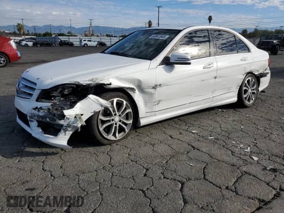 2013 Mercedes-Benz C 300 Sport with VIN WDDGF8ABXDA783863, listed as a Copart auction lot 83841945 with 135,385 mi miles and Salvage title. Bid and sale history available at DreamBid. Image 1.