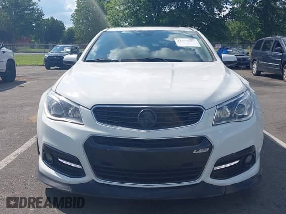 2014 Chevrolet SS с VIN 6G3F15RW6EL957043, выставлен на аукционе IAAI как лот 42777687 с пробегом 98 239 миль миль и . История ставок и продаж доступна на DreamBid. Изображение 12.