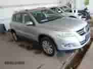 2009 Volkswagen Tiguan SE с VIN WVGBV75N39W519346, выставлен на аукционе IAAI как лот 42335928 с пробегом 119 847 миль миль и . История ставок и продаж доступна на DreamBid. Изображение 1.