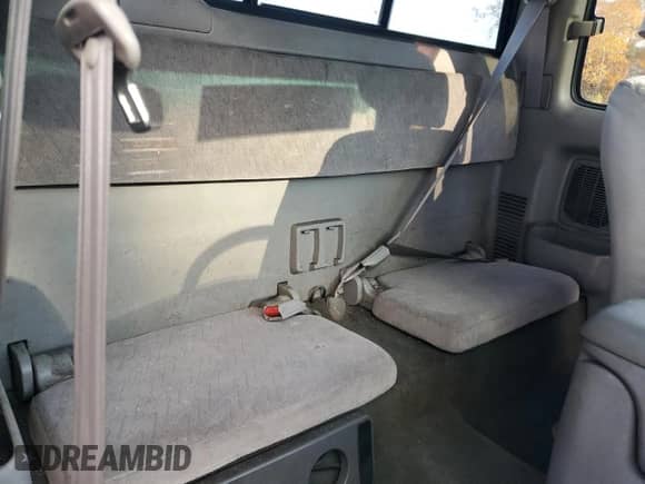 2001 Toyota Tacoma with VIN 5TEWN72N81Z873896, listed as a Copart auction lot 82741565 with 186,530 mi miles and Clean title. Bid and sale history available at DreamBid. Image 10.