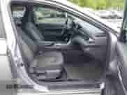 2022 Toyota Camry Hybrid LE with VIN 4T1C31AK4NU588863, listed as a IAAI auction lot 42375893 with 218,285 mi miles and . Bid and sale history available at DreamBid. Image 5.