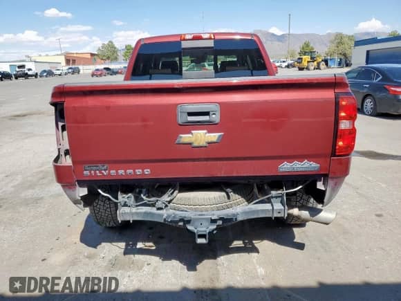 2015 Chevrolet Silverado 1500 High Country z VIN 3GCPCTEC5FG174287, wystawiony jako Copart lot #67328655 z przebiegiem 148 789 mil mil oraz Szkoda całkowita • Salvage title. Historia ofert i sprzedaży dostępna na DreamBid. Obrazek 6.
