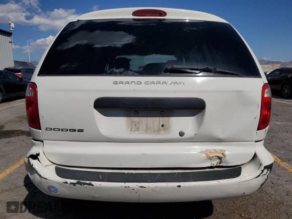 2005 Dodge Caravan SE with VIN 1D4GP24R15B280606, listed as a Copart auction lot 84649295 with Not provided miles and Salvage title. Bid and sale history available at DreamBid. Image 6.