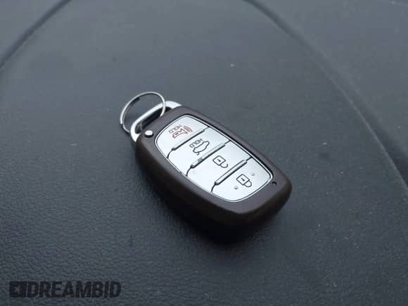 2018 Hyundai Elantra SEL with VIN 5NPD84LF1JH377457, listed as a IAAI auction lot 43128794 with 34,052 mi miles and . Bid and sale history available at DreamBid. Image 11.