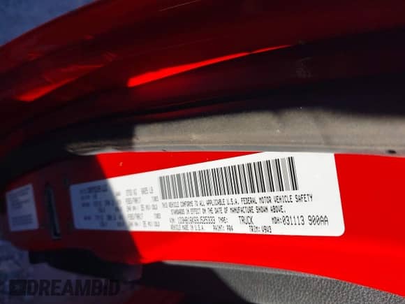 2009 Dodge 1500 ST with VIN 1D3HB16K69J525333, listed as a IAAI auction lot 41281714 with 221,098 mi miles and . Bid and sale history available at DreamBid. Image 9.