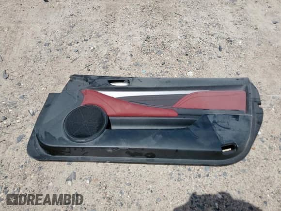 2017 Lexus RC 350 с VIN JTHHE5BC2H5015346, выставлен на аукционе Copart как лот 68368355 с пробегом 111 842 миль миль и Списание • Salvage title. История ставок и продаж доступна на DreamBid. Изображение 12.