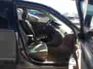 2000 Toyota Camry CE с VIN 4T1BG22K8YU665808, выставлен на аукционе IAAI как лот 43440773 с пробегом 267 048 миль миль и . История ставок и продаж доступна на DreamBid. Изображение 5.