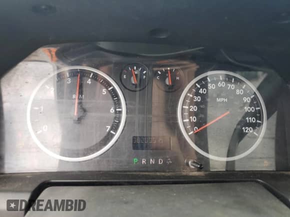 2012 Ram 1500 ST z VIN 3C6JD6DP6CG105734, wystawiony jako Copart lot #65478125 z przebiegiem 382 895 mil mil oraz Szkoda całkowita • Salvage title. Historia ofert i sprzedaży dostępna na DreamBid. Obrazek 9.