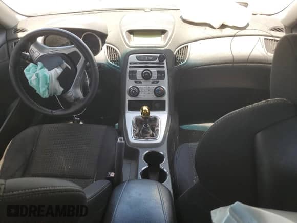 2010 Hyundai Genesis Coupe с VIN KMHHT6KDXAU042503, выставлен на аукционе Copart как лот 54208635 с пробегом 168 156 миль миль и Списание • Salvage title. История ставок и продаж доступна на DreamBid. Изображение 8.