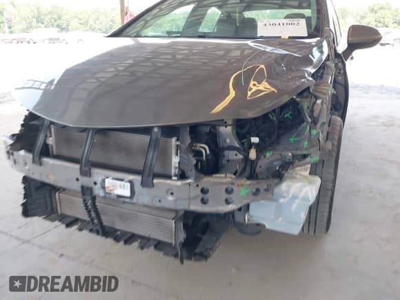 2019 Chevrolet Cruze LT с VIN 1G1BE5SM2K7133773, выставлен на аукционе IAAI как лот 43041002 с пробегом 71 161 миль миль и . История ставок и продаж доступна на DreamBid. Изображение 6.