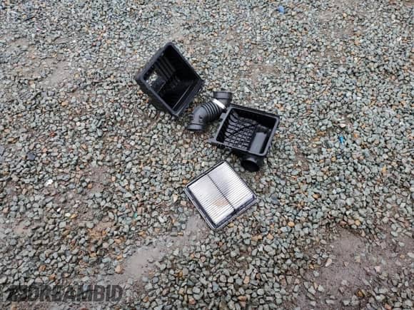 2012 Subaru WRX WRX with VIN JF1GV7E60CG028954, listed as a Copart auction lot 81299335 with 127,340 mi miles and Clean title. Bid and sale history available at DreamBid. Image 12.