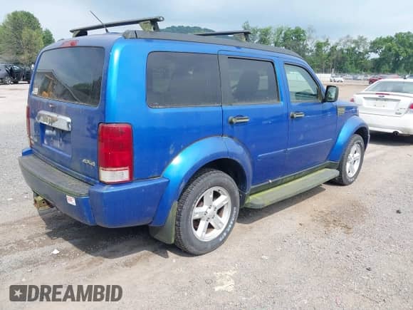 2007 Dodge Nitro SLT with VIN 1D8GU58K47W614709, listed as a IAAI auction lot 42680707 with 145,225 mi miles and . Bid and sale history available at DreamBid. Image 4.