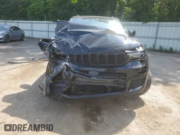 2023 Jeep Grand Cherokee Altitude z VIN 1C4RJJAGXP8795835, wystawiony jako Copart lot #58253555 z przebiegiem Nie podano mil oraz Szkoda całkowita • Salvage title. Historia ofert i sprzedaży dostępna na DreamBid. Obrazek 5.