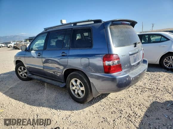 2004 Toyota Highlander with VIN JTEDP21A540006135, listed as a Copart auction lot 81263725 with Not provided miles and Clean title. Bid and sale history available at DreamBid. Image 2.