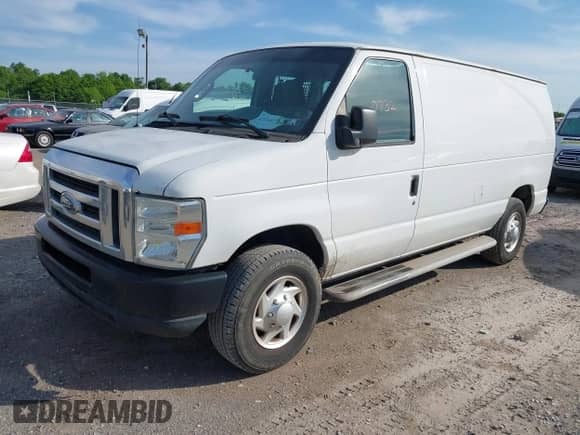 2013 Ford Econoline Cargo Commercial with VIN 1FTNE2EW3DDA80120, listed as a IAAI auction lot 42240732 with 292,927 mi miles and . Bid and sale history available at DreamBid. Image 17.