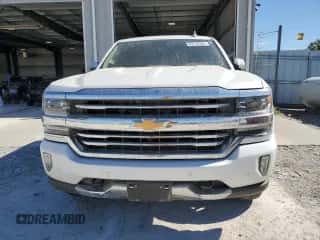 2017 Chevrolet Silverado 1500 High Country z VIN 3GCUKTEJXHG216945, wystawiony jako Copart lot #85794395 z przebiegiem 129 032 mil mil oraz Szkoda całkowita • Salvage title. Historia ofert i sprzedaży dostępna na DreamBid. Obrazek 5.