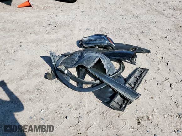 2021 Honda Pilot Touring 7-Passenger z VIN 5FNYF5H68MB013416, wystawiony jako Copart lot #89678575 z przebiegiem 104 706 mil mil oraz Szkoda całkowita • Salvage title. Historia ofert i sprzedaży dostępna na DreamBid. Obrazek 13.