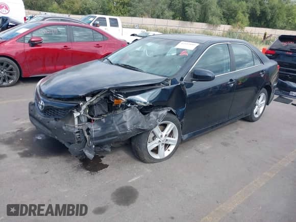 2013 Toyota Camry L with VIN 4T1BF1FK4DU673969, listed as a IAAI auction lot 43322889 with 114,290 mi miles and . Bid and sale history available at DreamBid. Image 17.