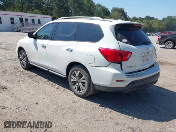 2017 Nissan Pathfinder S with VIN 5N1DR2MN2HC611243, listed as a IAAI auction lot 43197733 with 88,874 mi miles and . Bid and sale history available at DreamBid. Image 3.